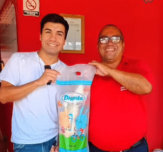 Realizaron la entrega de ajuar y kit escolar en Lules